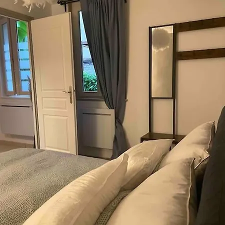 La Petite Maison Des Ducs Apartment Dijon
